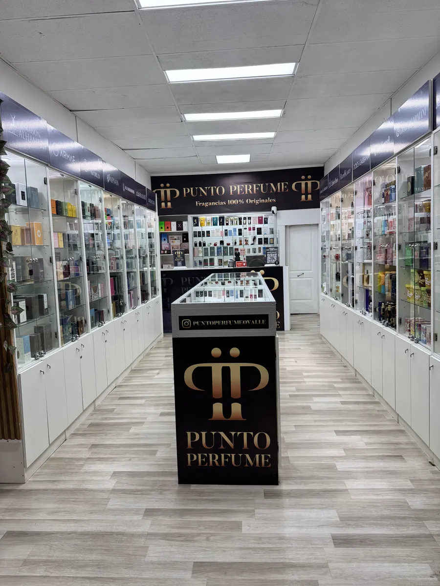 Vitrina Punto Perfume